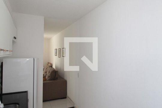 Cozinha e Área de Serviço de apartamento para alugar com 2 quartos, 44m² em Nossa Senhora da Conceição, Contagem