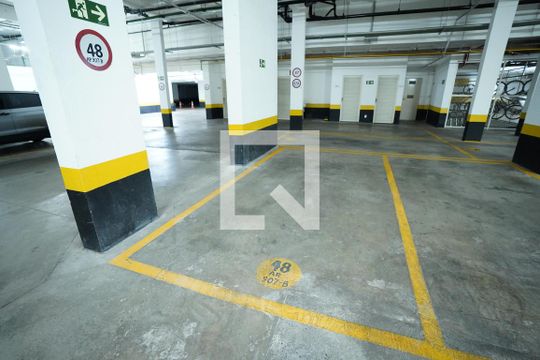 Apartamento à venda com 1 quarto, 46m² em Setor Bueno, Goiânia