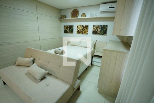 Quarto de apartamento à venda com 1 quarto, 46m² em Setor Bueno, Goiânia