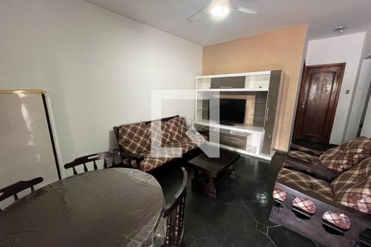 Sala de apartamento para alugar com 2 quartos, 80m² em Jardim Carioca, Rio de Janeiro
