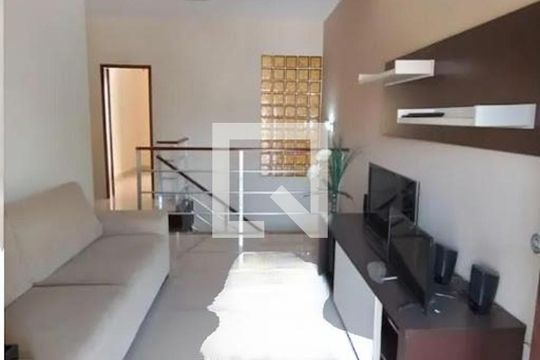 Casa à venda com 3 quartos, 220m² em Jacarepaguá, Rio de Janeiro