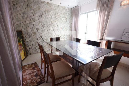 Sala de Jantar de casa de condomínio para alugar com 3 quartos, 130m² em Parque Industrial Joao Bras, Goiânia