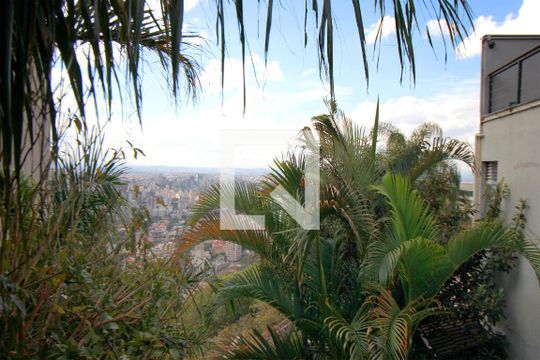 Vista da Varanda de casa à venda com 3 quartos, 360m² em Santa Lúcia, Belo Horizonte