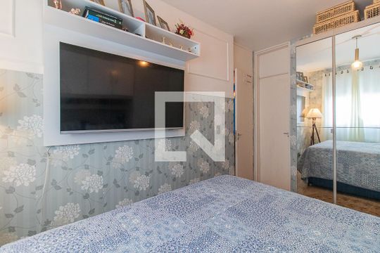 Quarto 2 de apartamento à venda com 2 quartos, 56m² em Tristeza, Porto Alegre