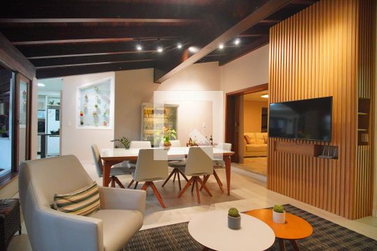Área gourmet de casa à venda com 5 quartos, 300m² em São Jorge, Novo Hamburgo