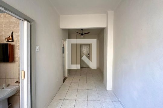 Sala/Quarto de apartamento à venda com 1 quarto, 25m² em Santa Teresa, Rio de Janeiro
