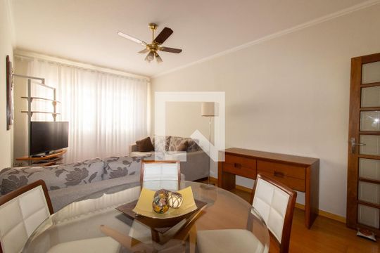 Sala de apartamento para alugar com 2 quartos, 96m² em Vila Itapura, Campinas