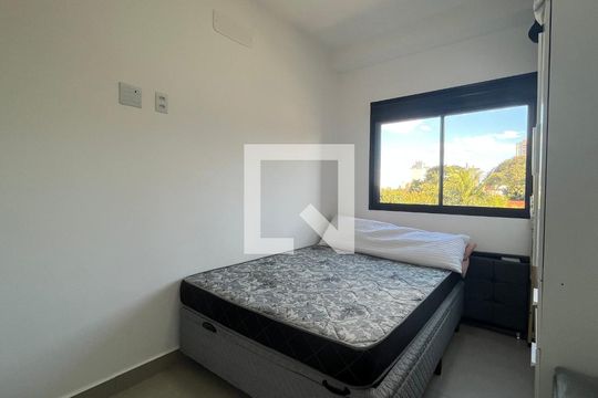 Quarto de apartamento à venda com 2 quartos, 61m² em Fazenda Santa Cândida, Campinas