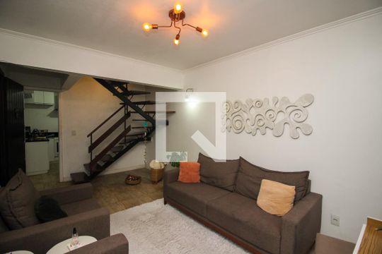 Sala 1 de casa de condomínio à venda com 3 quartos, 142m² em Medianeira, Porto Alegre