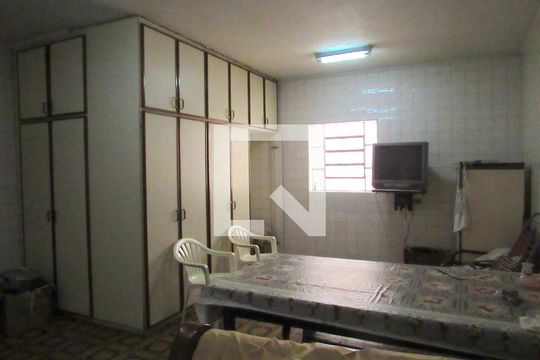 Casa para alugar com 2 quartos, 520m² em Jaguaribe, Osasco