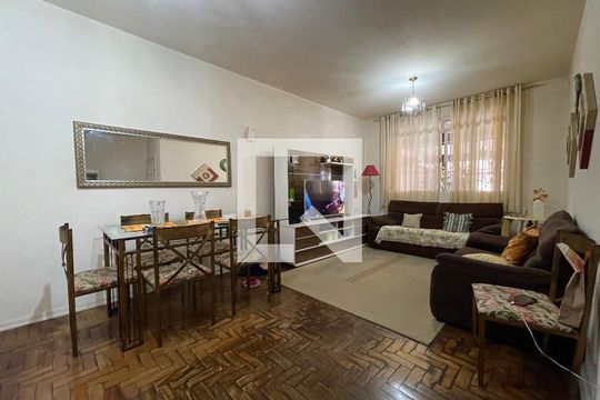Sala de casa à venda com 3 quartos, 158m² em Jardim Sarah, São Paulo