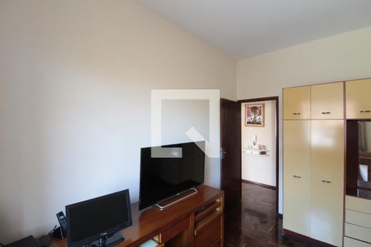 Quarto 2 de casa à venda com 2 quartos, 351m² em Glória, Belo Horizonte