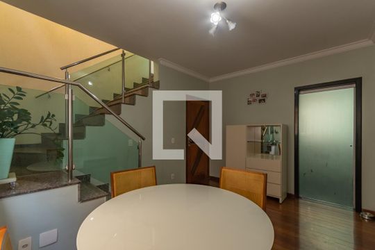 Sala  de apartamento à venda com 4 quartos, 200m² em Ouro Preto, Belo Horizonte