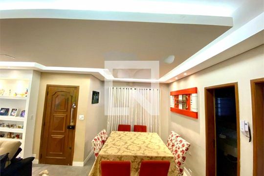 Casa à venda com 6 quartos, 231m² em Vila Alpina, Santo André