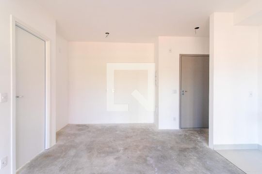 Sala/Cozinha de apartamento à venda com 1 quarto, 43m² em Cambuí, Campinas
