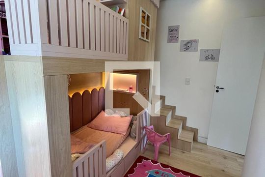 Quarto de apartamento à venda com 2 quartos, 64m² em Tamboré, Barueri