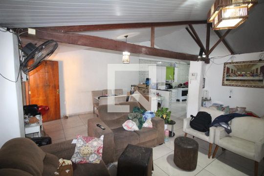 Sala de casa à venda com 3 quartos, 300m² em Conjunto Agua Branca, Contagem