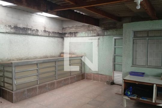 Quintal superior de casa para alugar com 3 quartos, 1200m² em Vila Sao Joao, Guarulhos