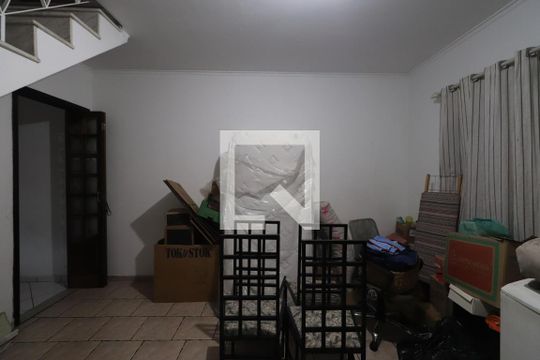 Sala de casa à venda com 6 quartos, 400m² em Vila Carrão, São Paulo