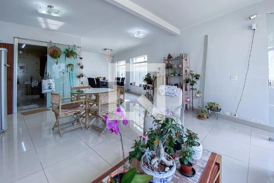 Sala de Estar de casa à venda com 4 quartos, 428m² em Vila Nova Caledonia, São Paulo