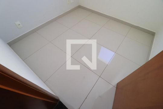 Quarto 2 de apartamento para alugar com 3 quartos, 134m² em Santa Mônica, Uberlândia