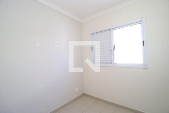 Quarto 2 de apartamento para alugar com 3 quartos, 134m² em Santa Mônica, Uberlândia