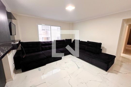 Sala  de apartamento para alugar com 2 quartos, 119m² em Centro, Florianópolis