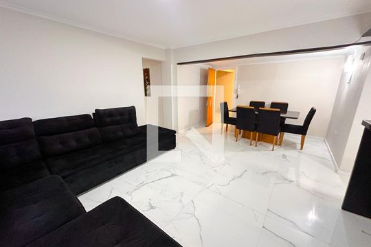 Sala  de apartamento para alugar com 2 quartos, 119m² em Centro, Florianópolis