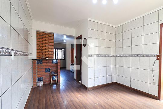 Cozinha de casa à venda com 2 quartos, 110m² em Rubem Berta, Porto Alegre