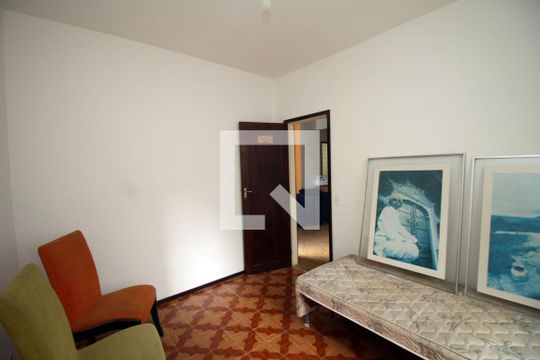 Quarto 2 de casa para alugar com 4 quartos, 297m² em Brás de Pina, Rio de Janeiro