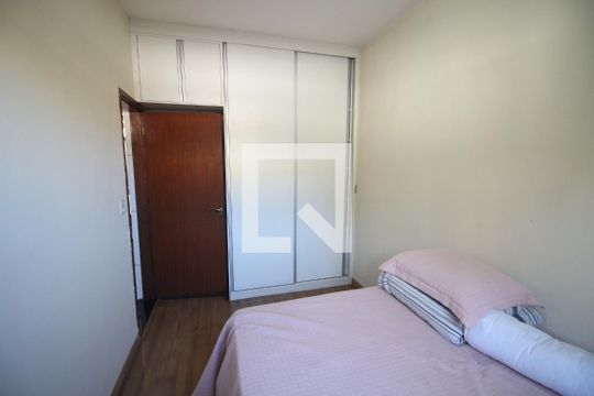 Quarto 1 de casa à venda com 4 quartos, 530m² em Inconfidentes, Contagem