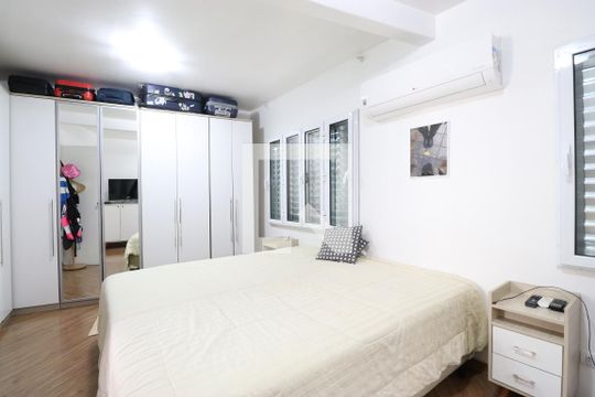 Suíte 1 de casa à venda com 2 quartos, 105m² em Bom Retiro, São Paulo