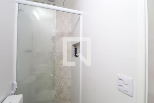 Banheiro da Suíte 1 de casa à venda com 2 quartos, 105m² em Bom Retiro, São Paulo