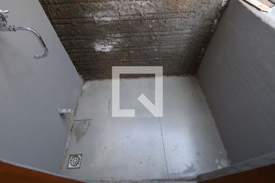 Área de Serviço de casa para alugar com 1 quarto, 32m² em Estância Velha, Canoas