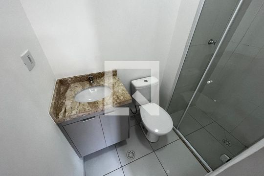 Banheiro de kitnet/studio à venda com 1 quarto, 26m² em Santana, São Paulo