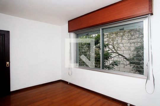 Quarto 1 de apartamento para alugar com 3 quartos, 152m² em Rio Branco, Porto Alegre