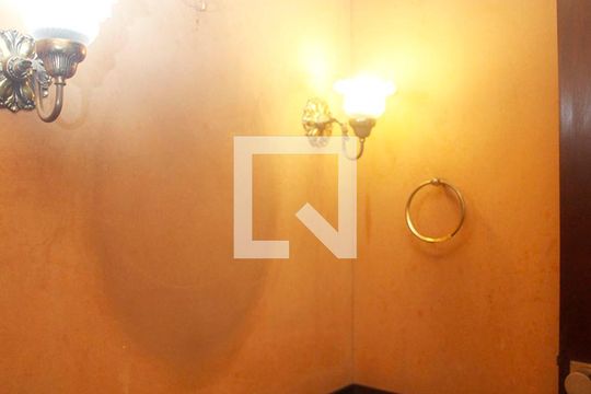Lavabo de apartamento para alugar com 3 quartos, 152m² em Rio Branco, Porto Alegre