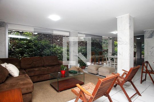 Área Comum - Salão de Festas de apartamento para alugar com 3 quartos, 152m² em Rio Branco, Porto Alegre