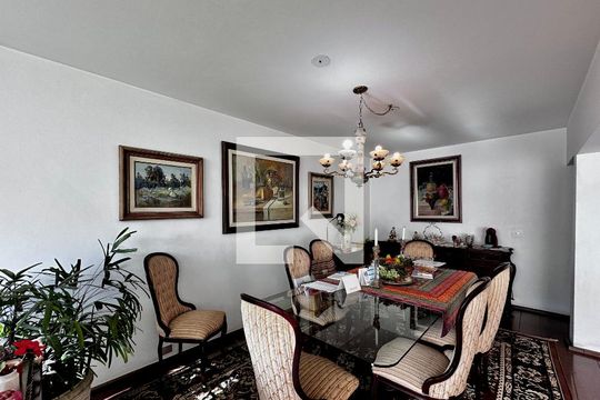 Sala 1 de apartamento para alugar com 3 quartos, 210m² em Santo Amaro, São Paulo
