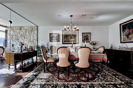 Sala 1 de apartamento para alugar com 3 quartos, 210m² em Santo Amaro, São Paulo