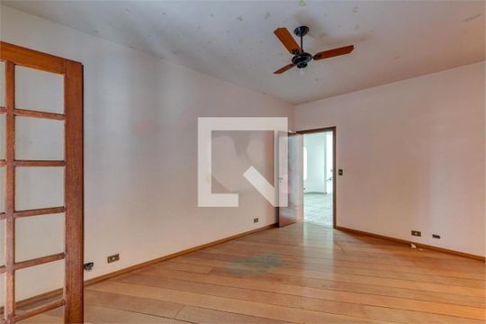 Casa à venda com 4 quartos, 897m² em Vila Nova Caledonia, São Paulo