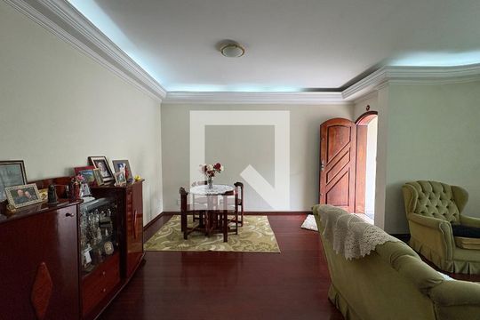 Sala de casa à venda com 5 quartos, 360m² em Vila Humaita, Santo André