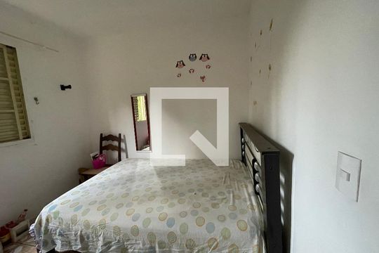 Quarto 2 de apartamento para alugar com 2 quartos, 49m² em Arco Íris, Cotia