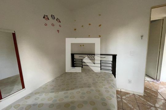 Quarto 2 de apartamento para alugar com 2 quartos, 49m² em Arco Íris, Cotia