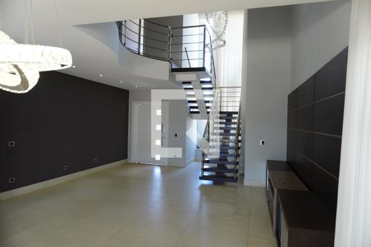 Sala de casa de condomínio para alugar com 4 quartos, 330m² em Riviera Tamborlim, Americana
