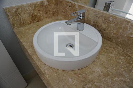 Lavabo da Sala de casa de condomínio para alugar com 4 quartos, 330m² em Riviera Tamborlim, Americana
