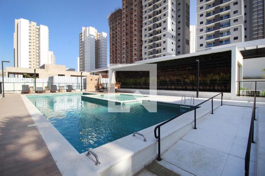 Área comum - Piscina de apartamento para alugar com 3 quartos, 101m² em Parque Campolim, Sorocaba