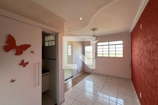 Casa à venda com 2 quartos, 50m² em São Francisco, Belo Horizonte