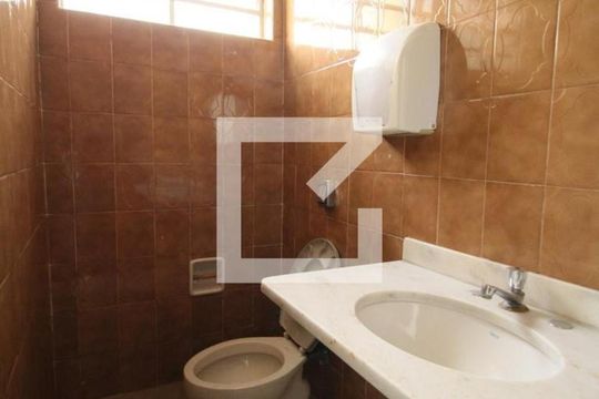 Lavabo de casa à venda com 3 quartos, 250m² em Jardim Lar Sao Paulo, São Paulo
