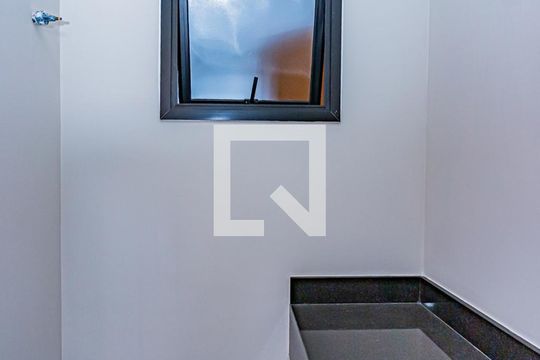 Lavabo de casa à venda com 3 quartos, 150m² em São Domingos, São Paulo